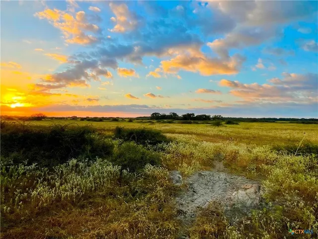 $2,900,000 | Tbd Tbd Fm-530, Hallettsville, TX 77964