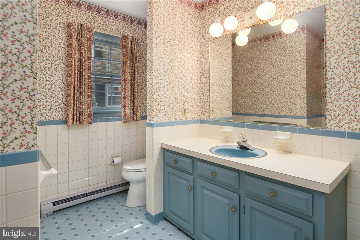 612 Fountain Road Salisbury, MD 21801 - Photo 37 of 65 Hall Bathroom