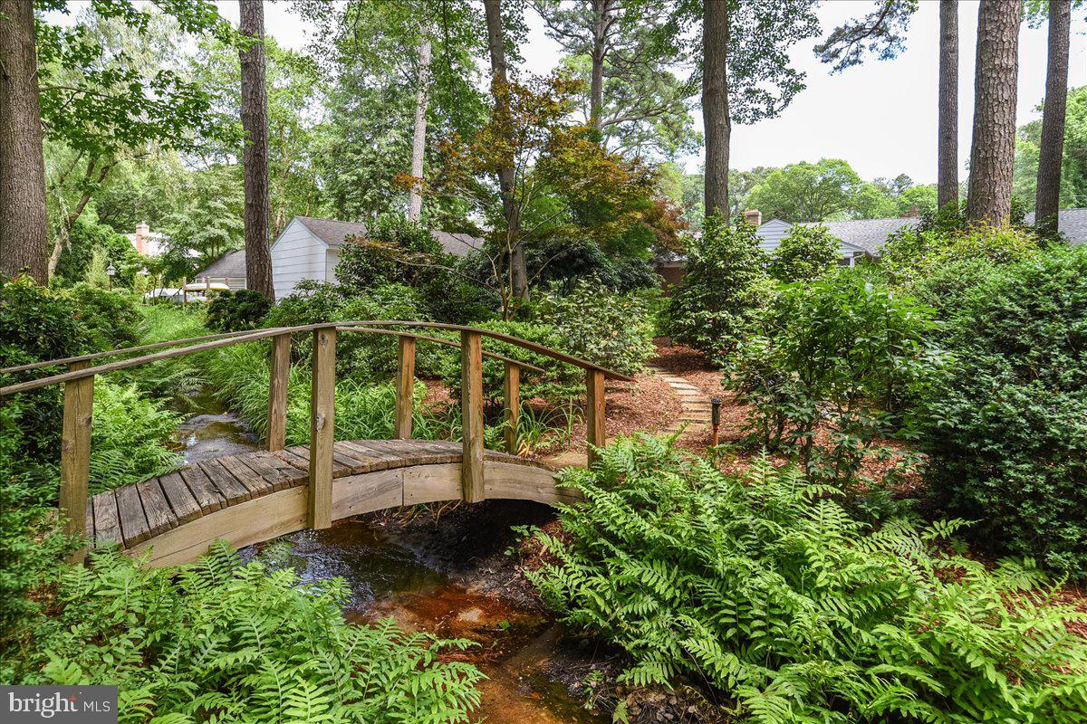 612 Fountain Road Salisbury, MD 21801 - Photo 57 of 65 Quaint Garden Bridge