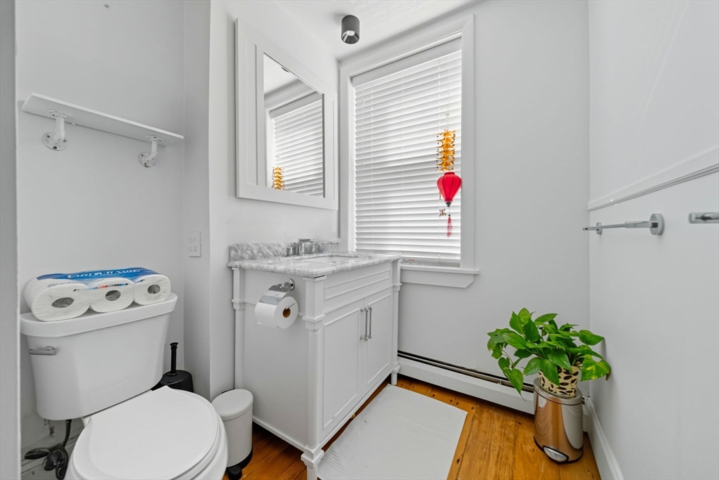 376 Sumner Street Boston, MA 02128 - Photo 19 of 41 Gallery Image 19