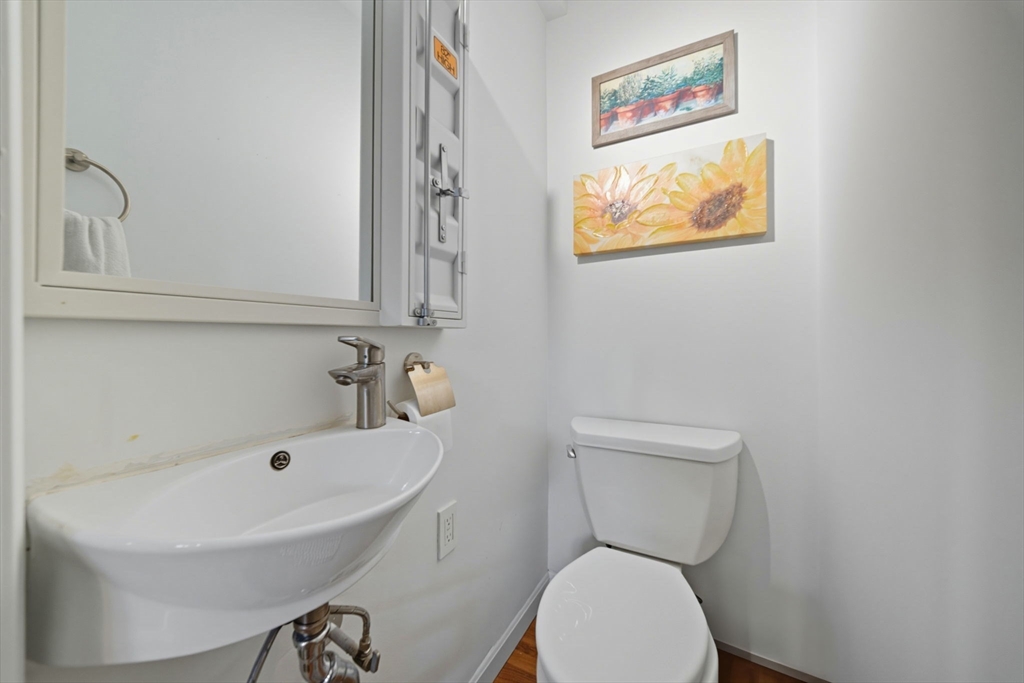 376 Sumner Street Boston, MA 02128 - Photo 20 of 41 Gallery Image 20
