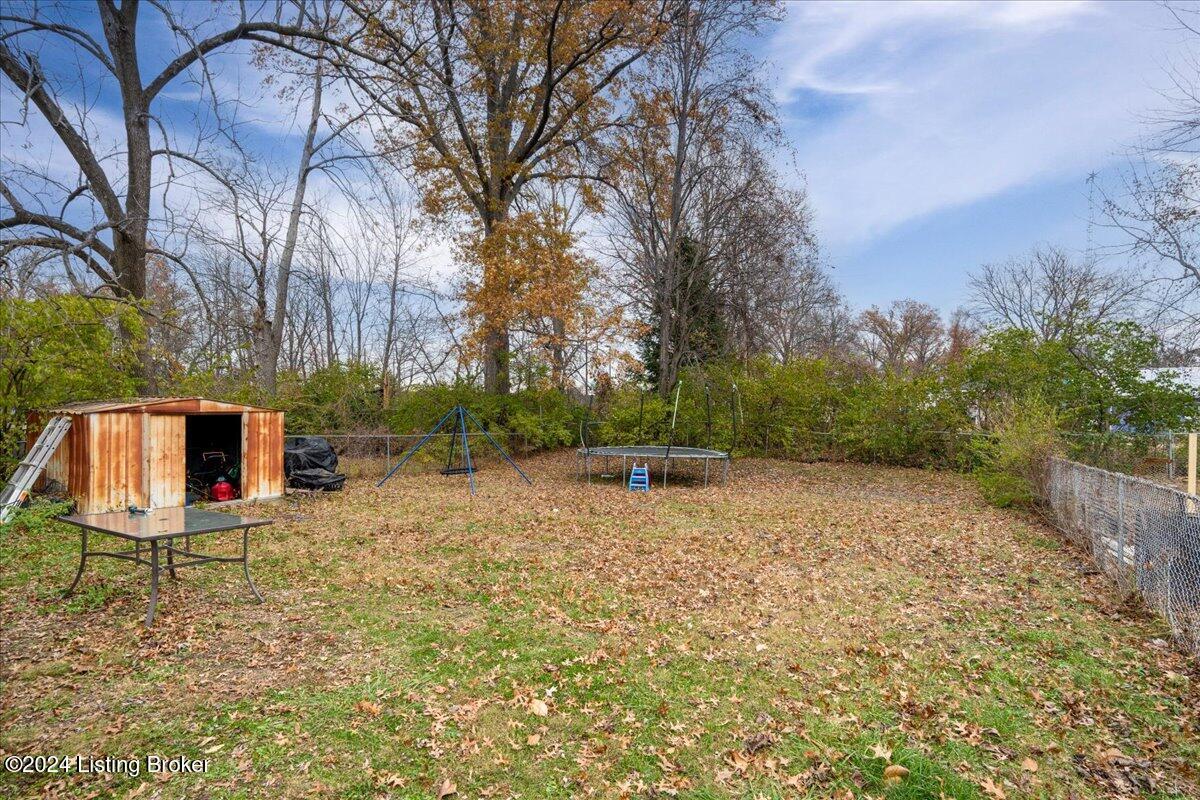 4819 Redstart Road Louisville, KY 40213 - Photo 19 of 20 Exterior