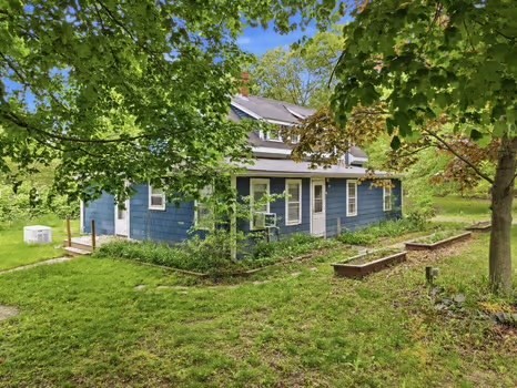 200 Stockbridge Road Scituate, MA 02066 - Photo 9 of 14 a view of a house with a yard