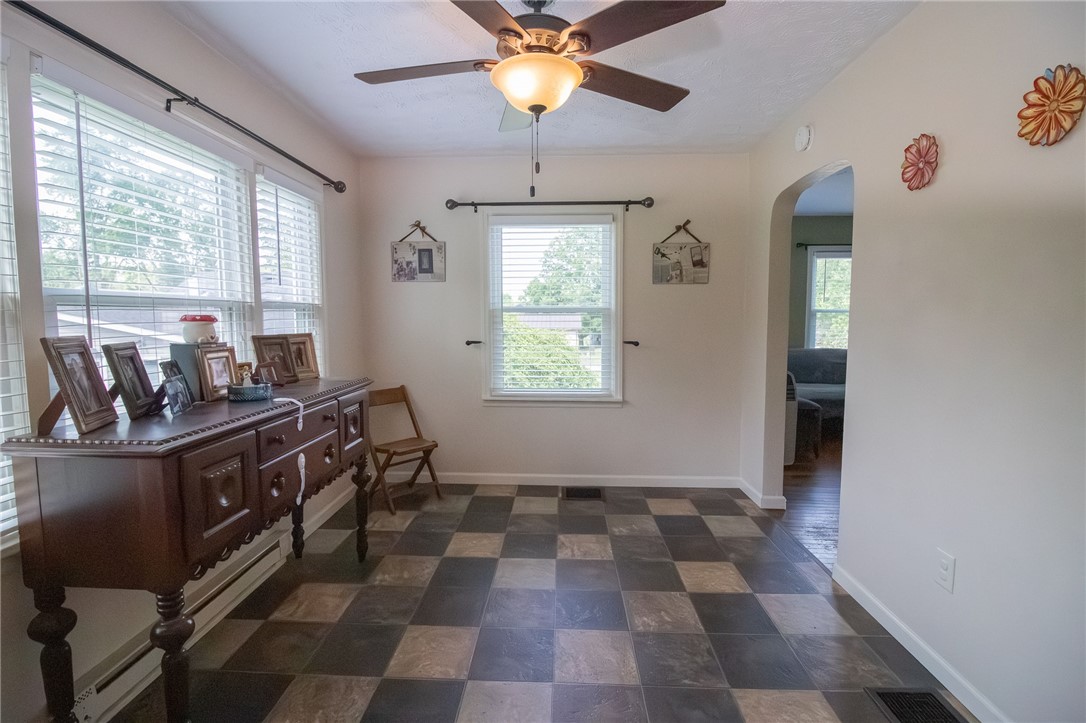 421 South Spring Street New Paris, OH 45347 - Photo 8 of 52