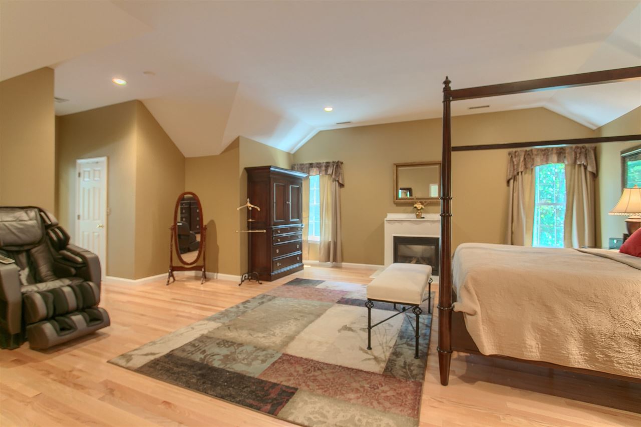 19 Hawthorne Road Windham, NH 03087 - Photo 18 of 40