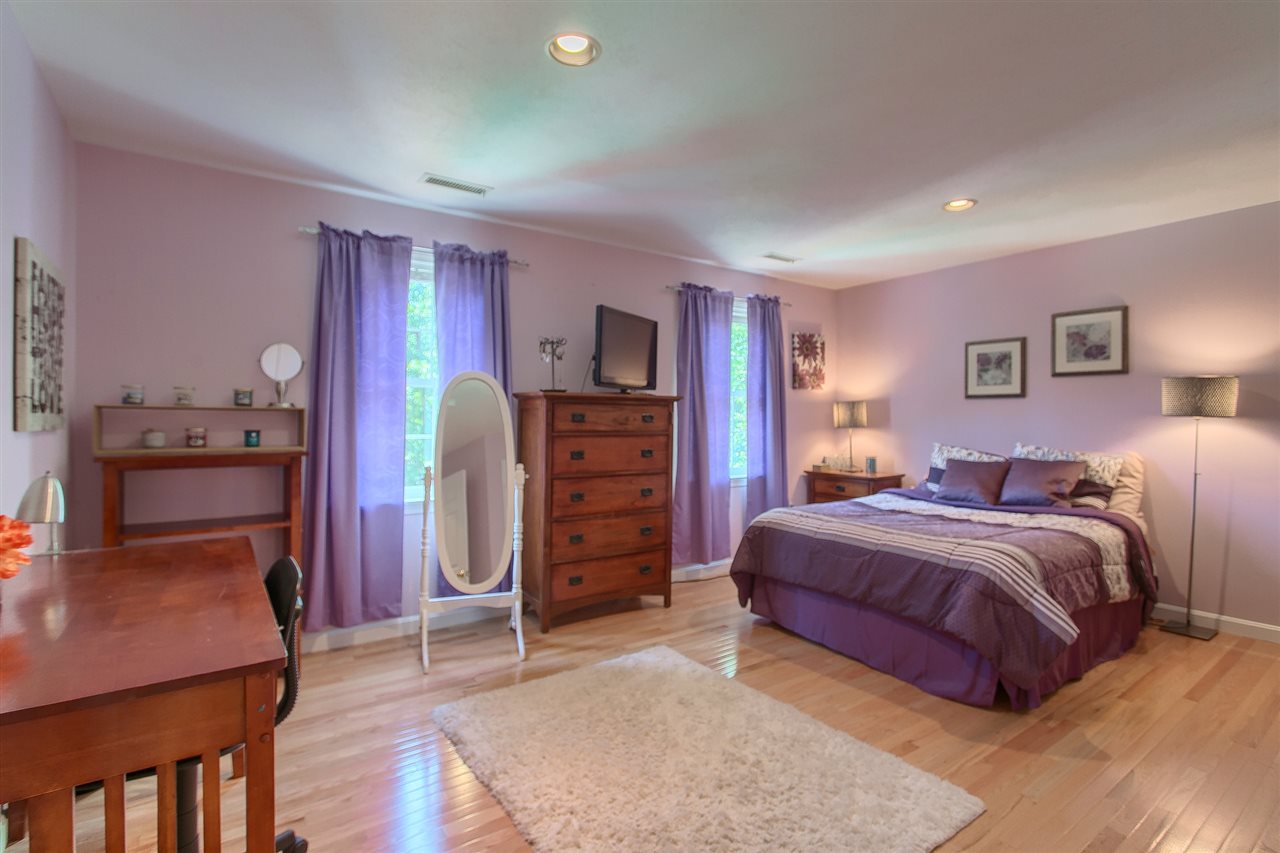 19 Hawthorne Road Windham, NH 03087 - Photo 24 of 40