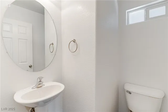 $2,044 | 8320 Wuthering Heights Avenue, Las Vegas, NV 89113