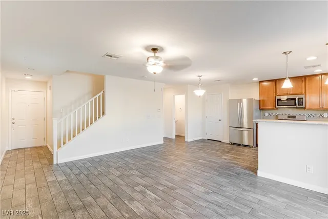 $2,044 | 8320 Wuthering Heights Avenue, Las Vegas, NV 89113