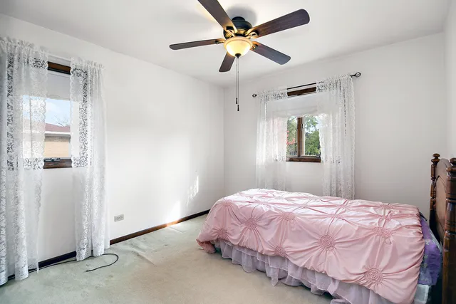 $335,000 | 15124 Chestnut Lane, Oak Forest, IL 60452