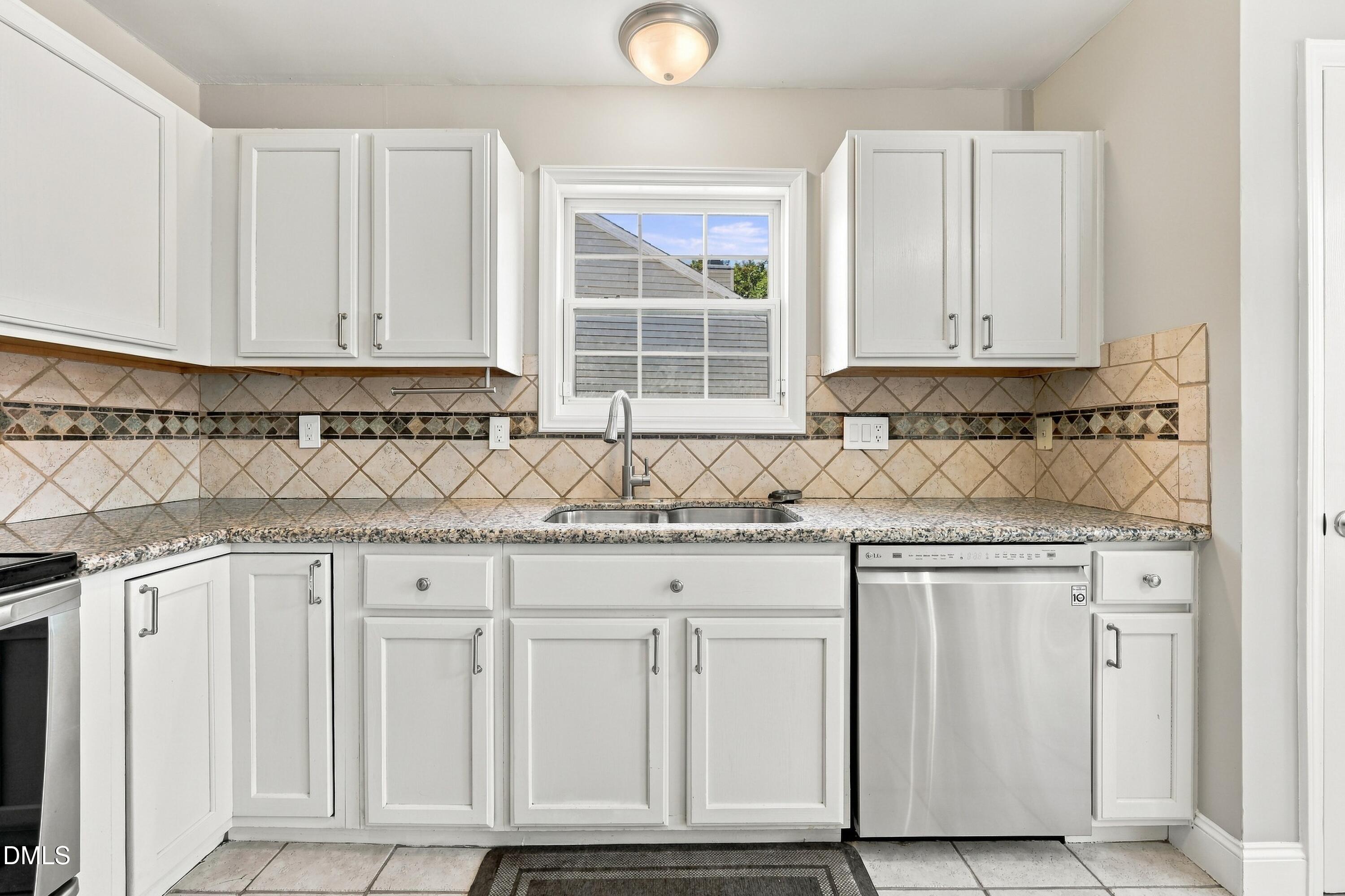 4009 Mantua Way Raleigh, NC 27604 - Photo 11 of 25 28-print-IMG_5875