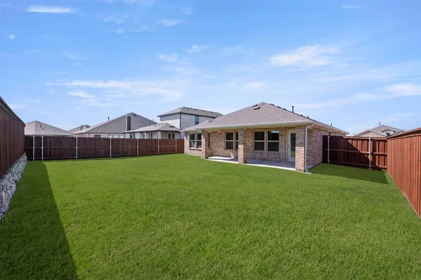$382,649 | 724 Scarlet Sage Drive, Waxahachie, TX 75165