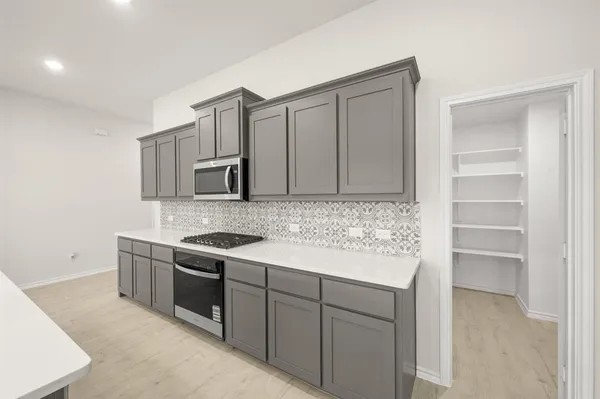 $382,649 | 724 Scarlet Sage Drive, Waxahachie, TX 75165