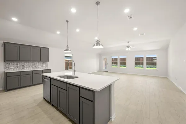 $382,649 | 724 Scarlet Sage Drive, Waxahachie, TX 75165