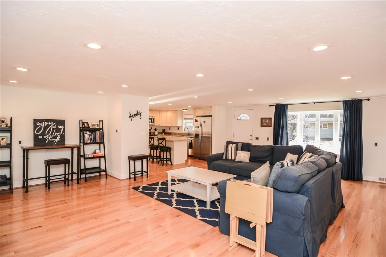 2 Oak Street Merrimack, NH 03054 - Photo 11 of 40 Gallery Image 11