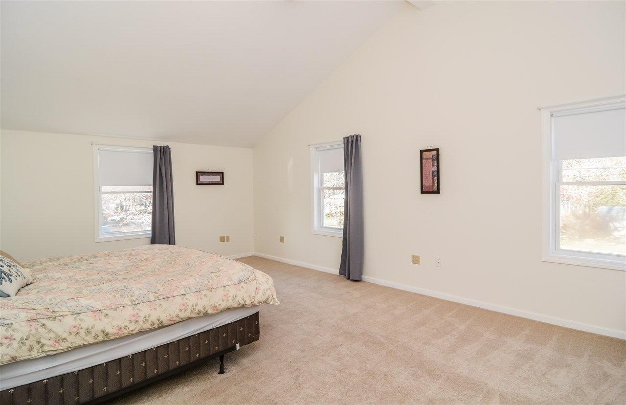 2 Oak Street Merrimack, NH 03054 - Photo 21 of 40 Gallery Image 21