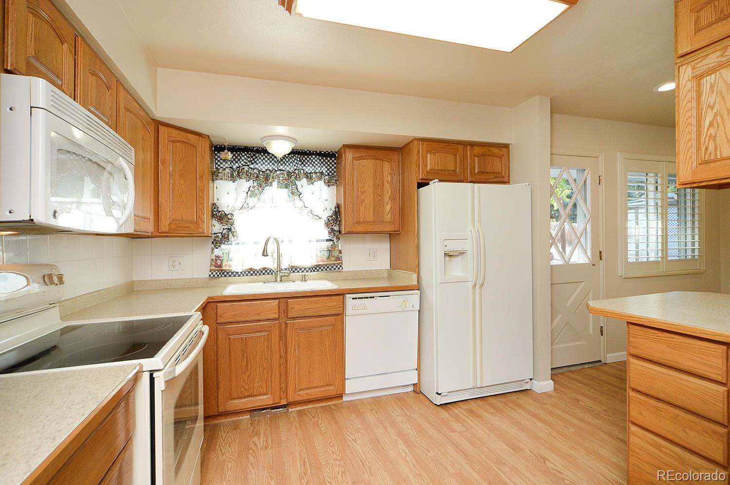 5265 Camargo Road Littleton, CO 80123 - Photo 8 of 25 Gallery Image 8