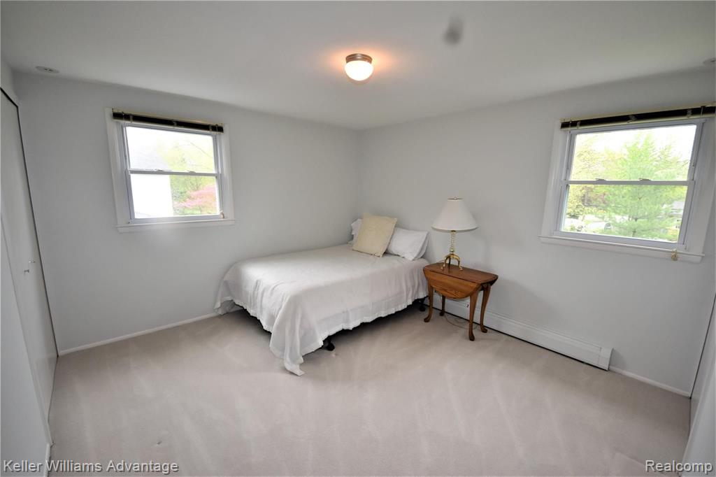 30209 Barwell Road Farmington Hills, MI 48334 - Photo 23 of 35