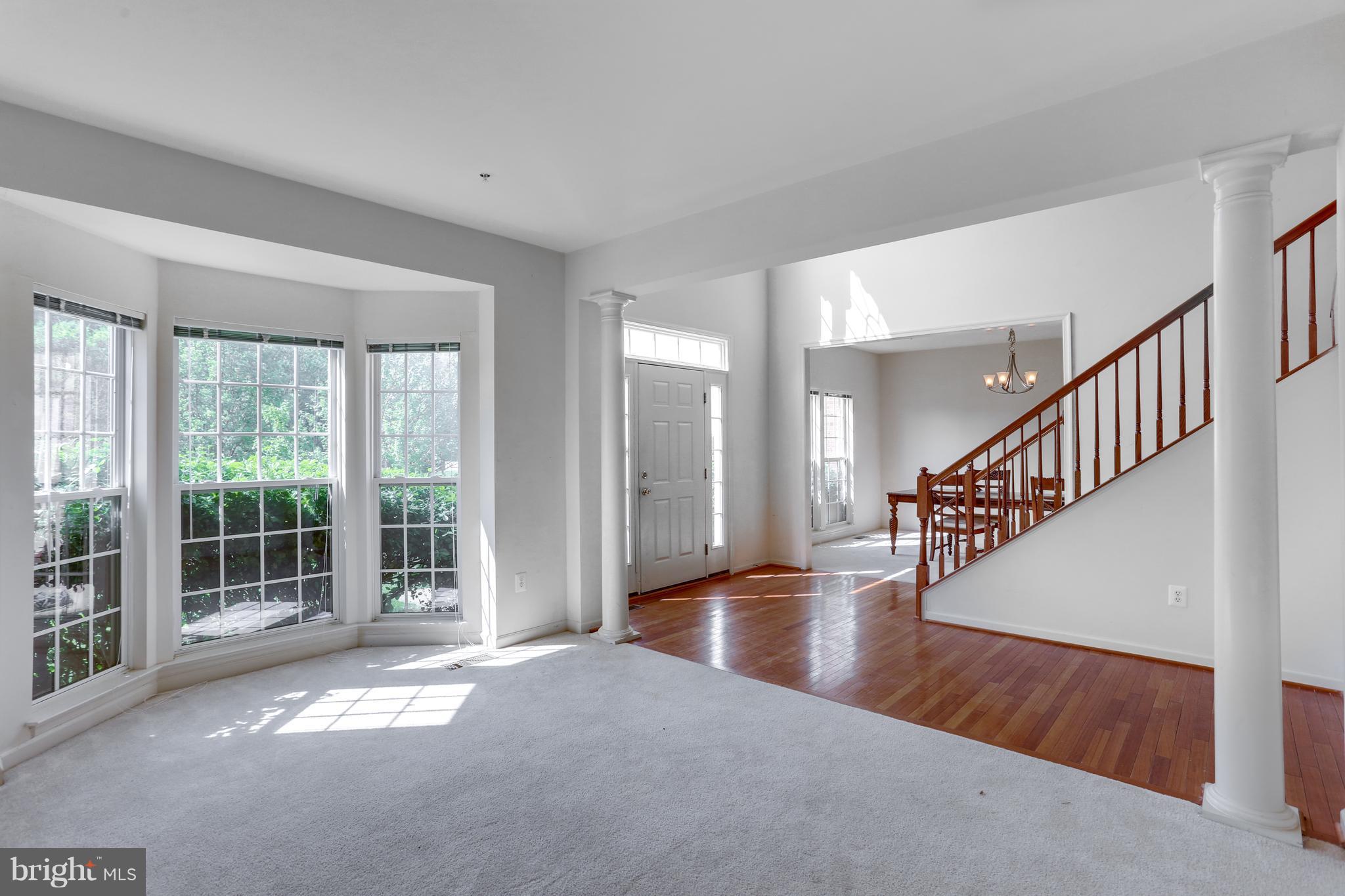 907 Strausberg Street Accokeek, MD 20607 - Photo 13 of 30 Living Room