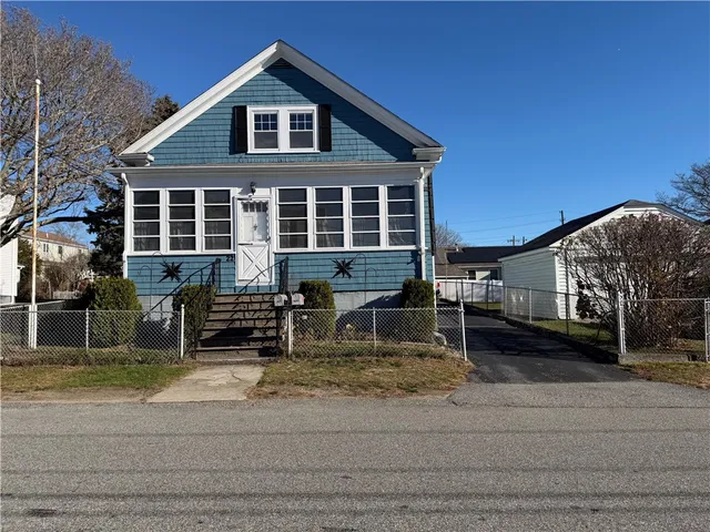 $565,000 | 22 Magnolia Street, Bristol, RI 02809