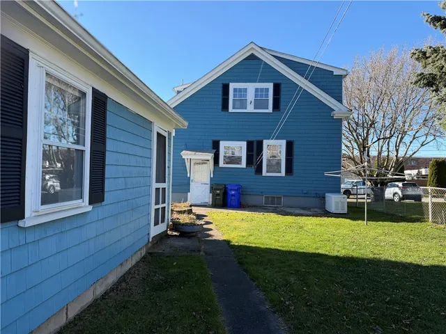 $565,000 | 22 Magnolia Street, Bristol, RI 02809