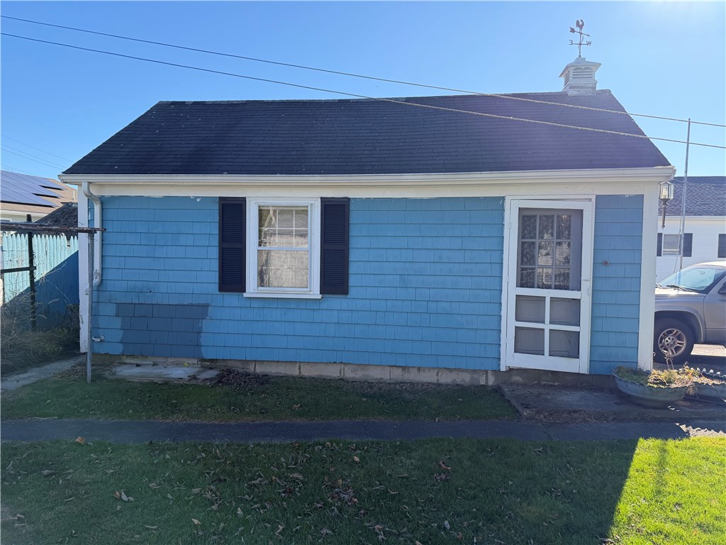 22 Magnolia Street Bristol, RI 02809 - Photo 3 of 27 Detached Garage