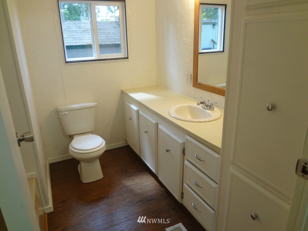 5673 Bethel Road Southeast, Unit 32 Port Orchard, WA 98367 - Photo 11 of 16 Gallery Image 11