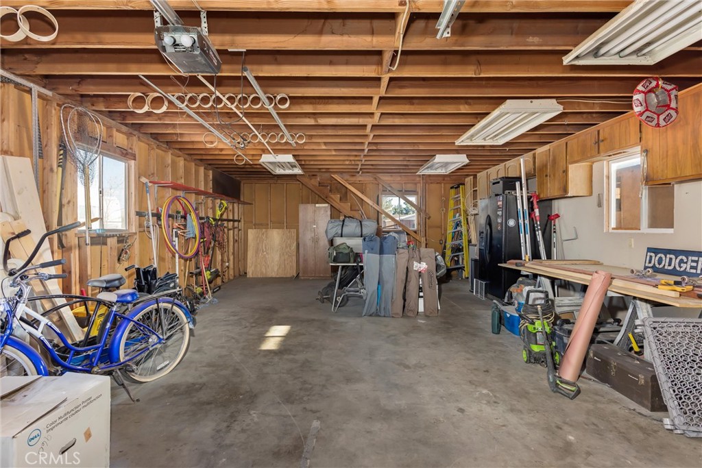 13447 Iroquois Road Apple Valley, CA 92308 - Photo 38 of 45 a view of gym