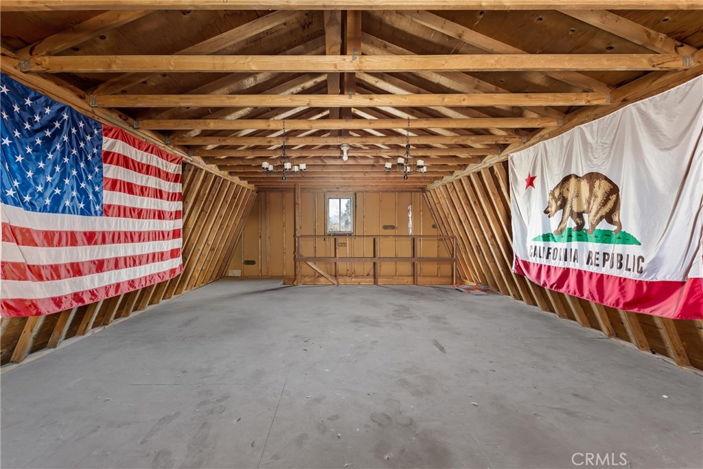 13447 Iroquois Road Apple Valley, CA 92308 - Photo 42 of 45 a view of an outdoor space