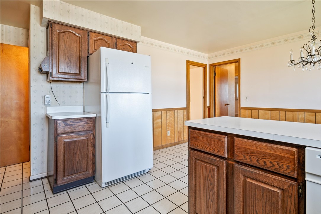 38 Case Terrace Irondequoit, NY 14609 - Photo 18 of 44