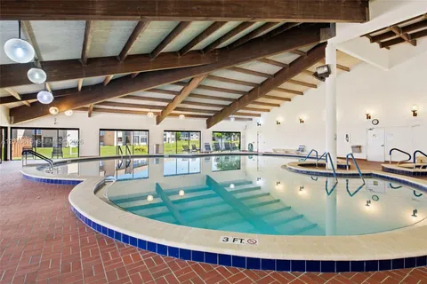 $115,000 | 9421 Sunrise Lakes Boulevard, Unit 208, Sunrise, FL 33322