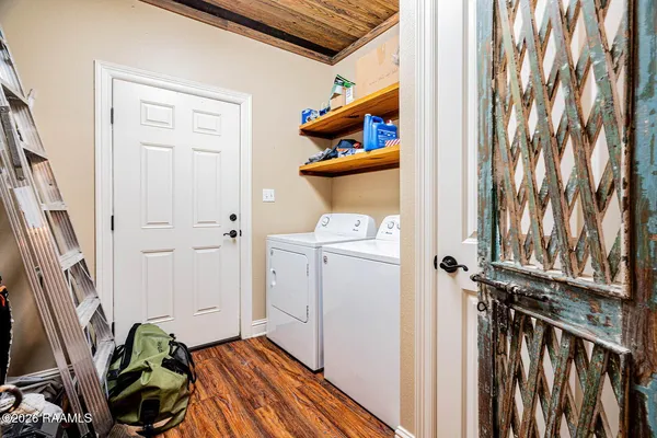 $400,000 | 175 Morgan Pl Pv Drive, Mansfield, LA 71052