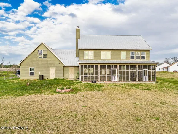 $400,000 | 175 Morgan Pl Pv Drive, Mansfield, LA 71052