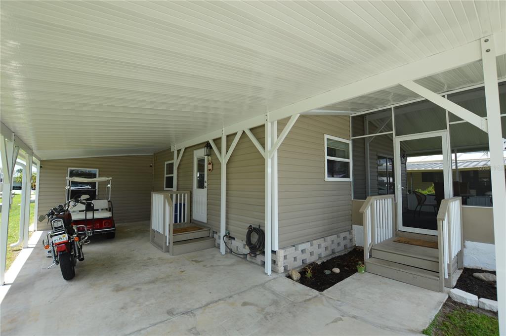 140 Rarotonga Road North Port, FL 34287 - Photo 4 of 42