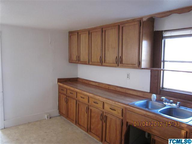 248 South Filbert Road Exeter, CA 93221 - Photo 5 of 10 Additional Photo