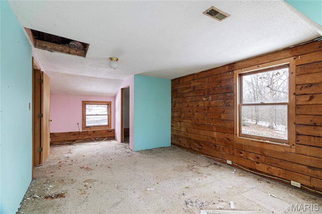 14079 Charter Church Road De Soto, MO 63020 - Photo 17 of 25