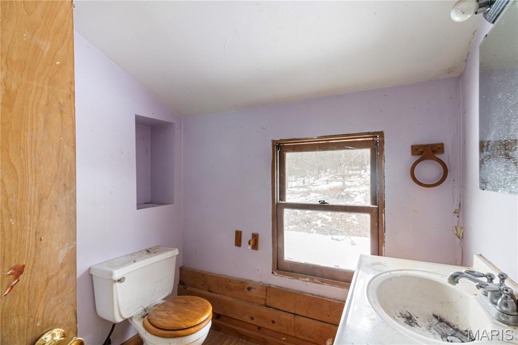 14079 Charter Church Road De Soto, MO 63020 - Photo 18 of 25