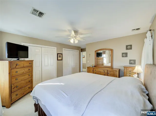 $362,500 | 101 Quartz Lane, Paterson, NJ 07501