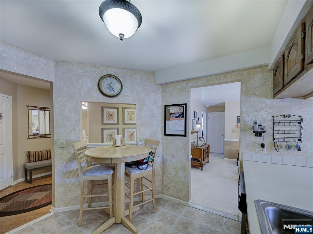 101 Quartz Lane Paterson, NJ 07501 - Photo 28 of 34 a view of a dining room with furniture