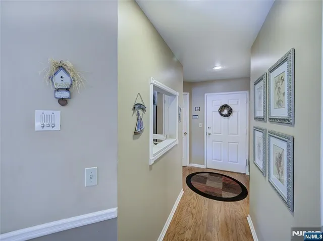 $362,500 | 101 Quartz Lane, Paterson, NJ 07501