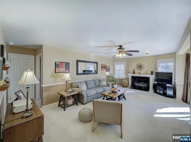 $362,500 | 101 Quartz Lane, Paterson, NJ 07501