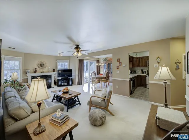 $362,500 | 101 Quartz Lane, Paterson, NJ 07501