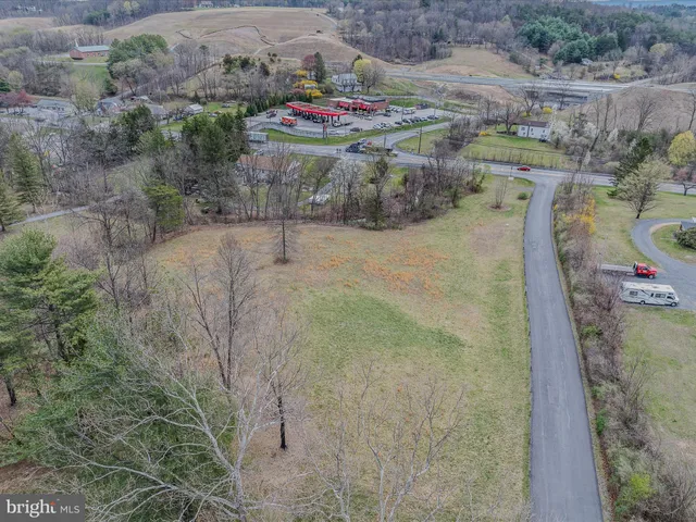 $149,000 | 2218 Valley Road, Berkeley Springs, WV 25411