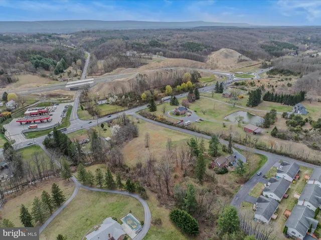 $149,000 | 2218 Valley Road, Berkeley Springs, WV 25411