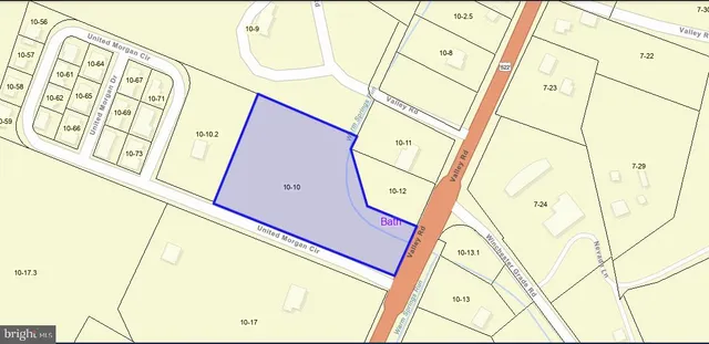 $149,000 | 2218 Valley Road, Berkeley Springs, WV 25411
