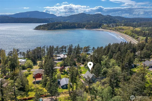 $950,000 | 127 Montgomery Lane, Orcas Island, WA 98245
