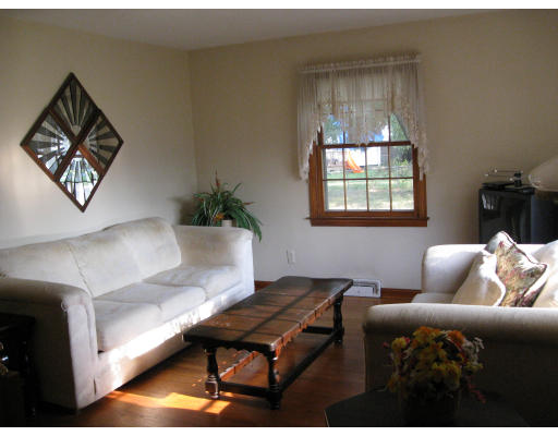 65 Spear Road Springfield, MA 01119 - Photo 3 of 14