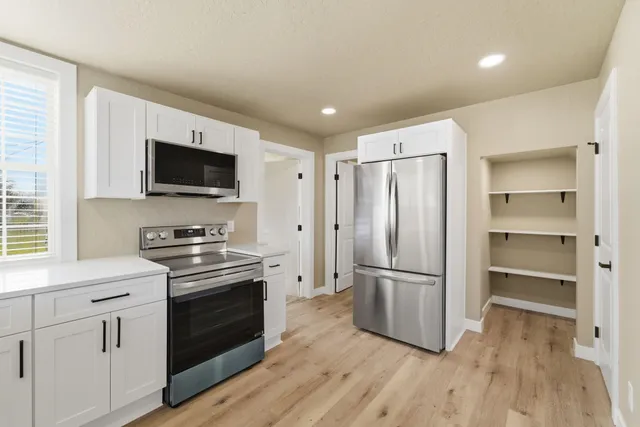 $2,395 | 2125 West Sharp Avenue, Spokane, WA 99201