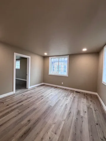 $2,400 | 2125 West Sharp Avenue, Spokane, WA 99201