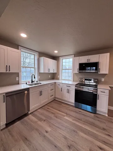 $2,400 | 2125 West Sharp Avenue, Spokane, WA 99201