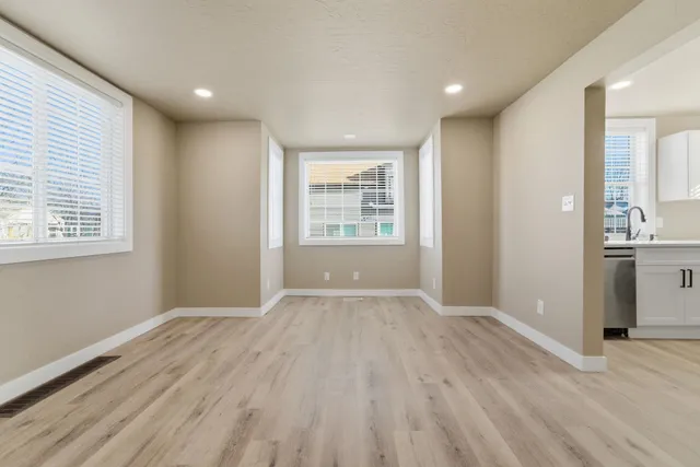 $2,395 | 2125 West Sharp Avenue, Spokane, WA 99201